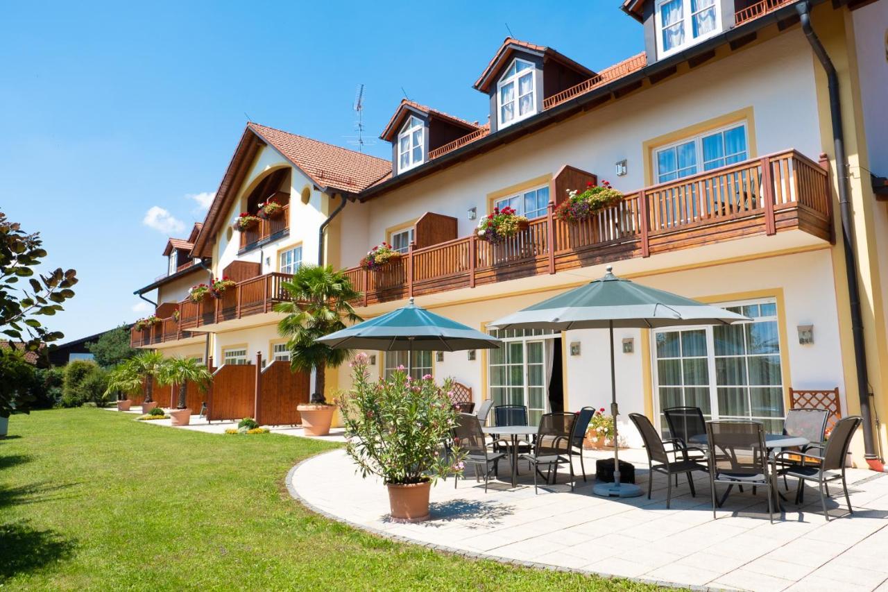 Glasl'S Landhotel Zorneding Exterior photo
