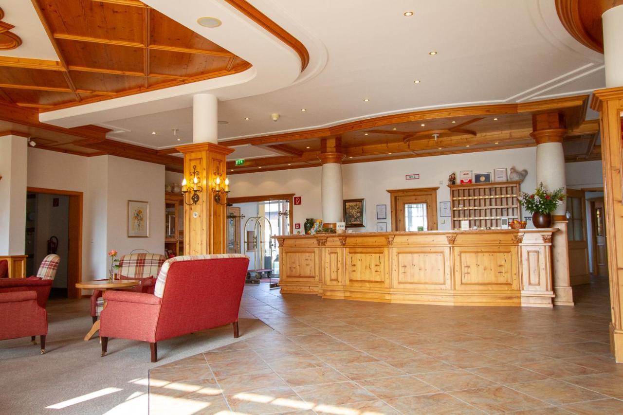 Glasl'S Landhotel Zorneding Exterior photo