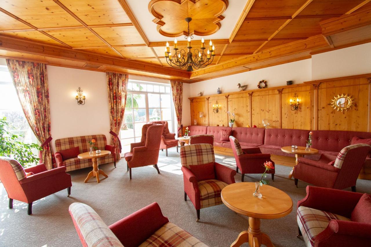 Glasl'S Landhotel Zorneding Exterior photo